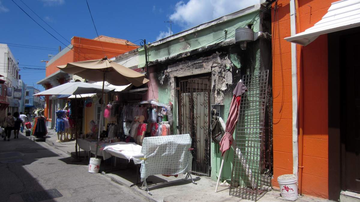 BAR 1731.JPG