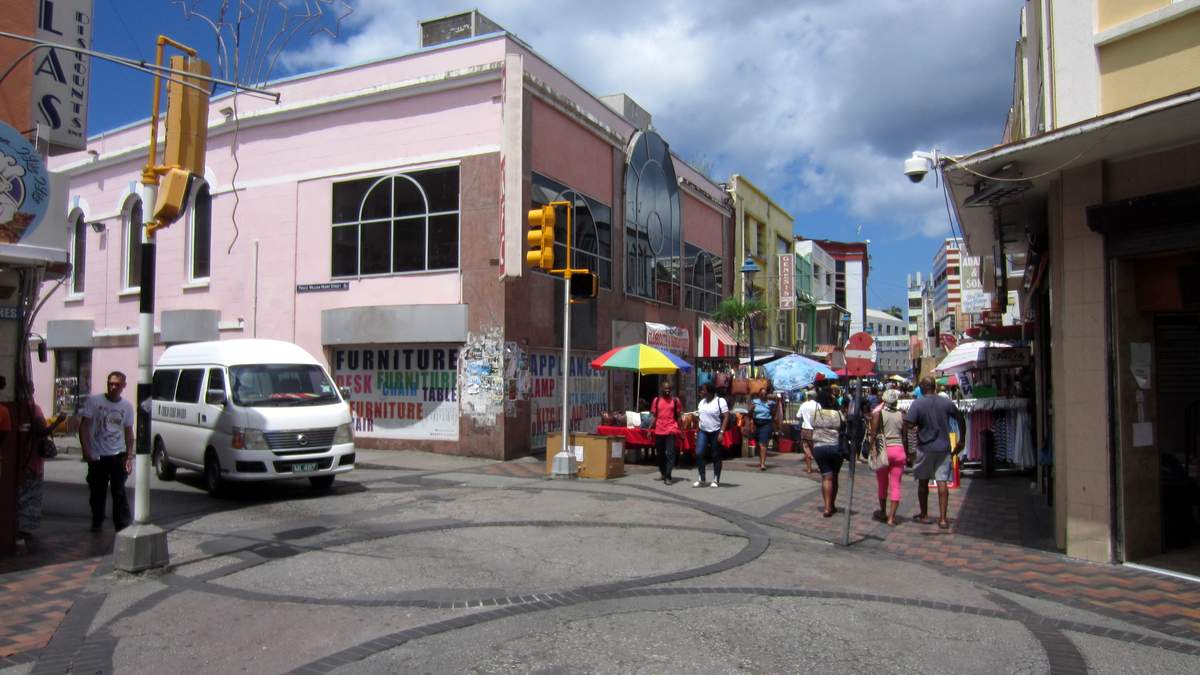 BAR 1733.JPG