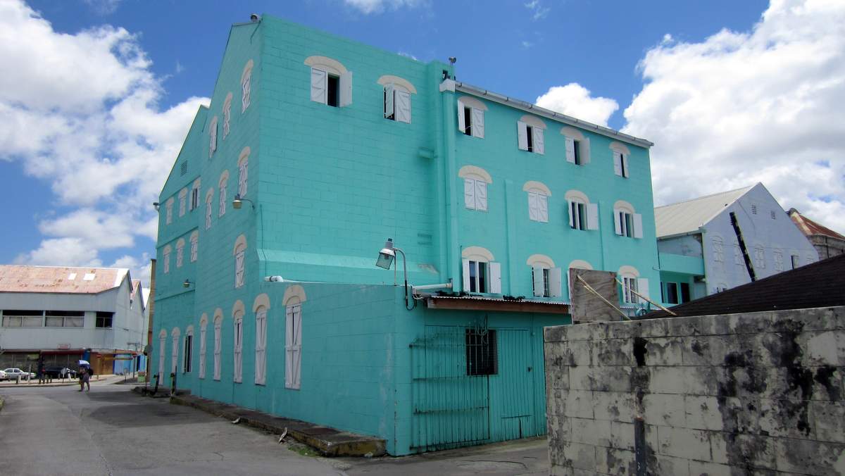 BAR 1752.JPG