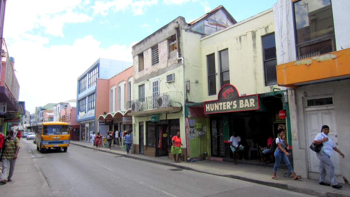 BAR 1783.JPG