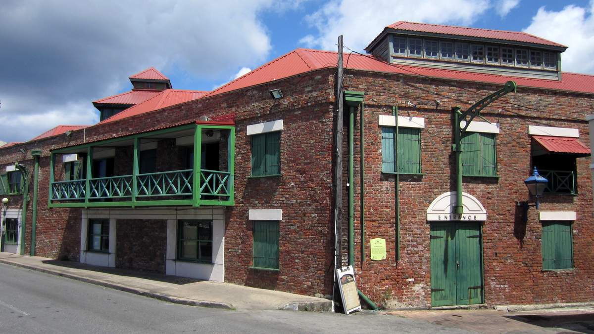 BAR 1708.JPG